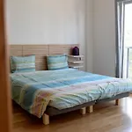 Lisbon Brown Cozy Apartment